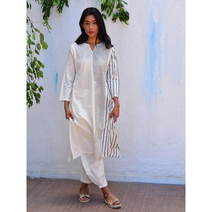 Chidiyaa Vanilla Moon Sky Handblock Printed Cotton Kurta (Set of 2)