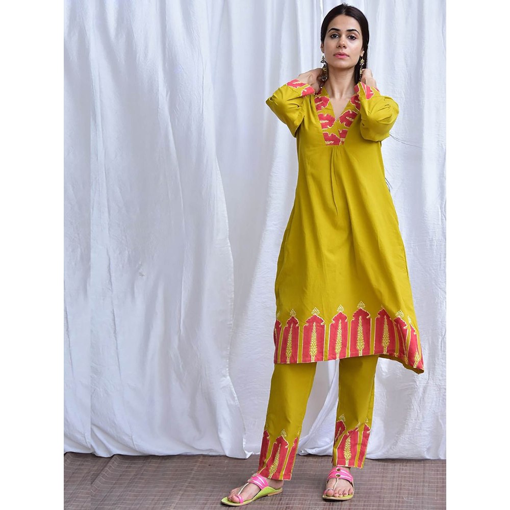 Chidiyaa Smell of Rain Veena Hand Block Printed Cotton Kurta (Set of 2)