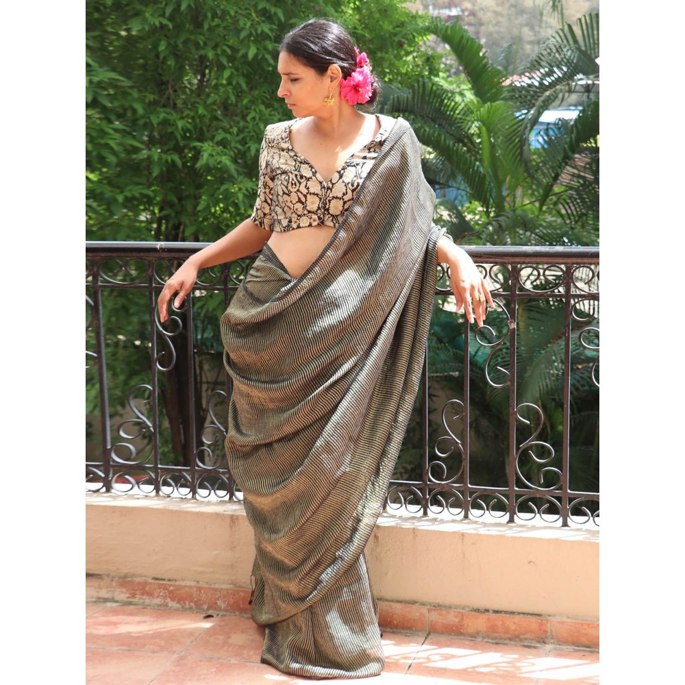 Chidiyaa Thread of Gold Jade Handwoven Linen Zari Saree with Unstitched Blouse