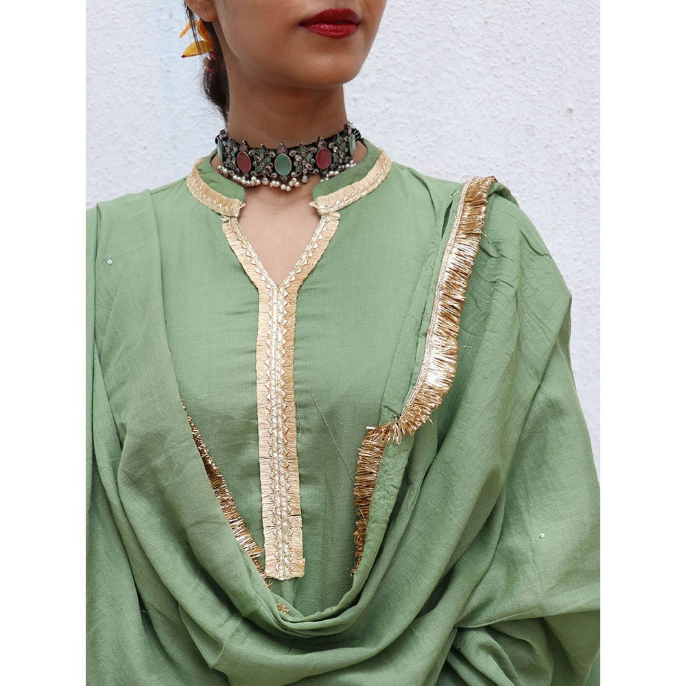 Chidiyaa Jugnu Akash Green Mulmul Cotton Kurta Pants with Dupatta (Set of 3)