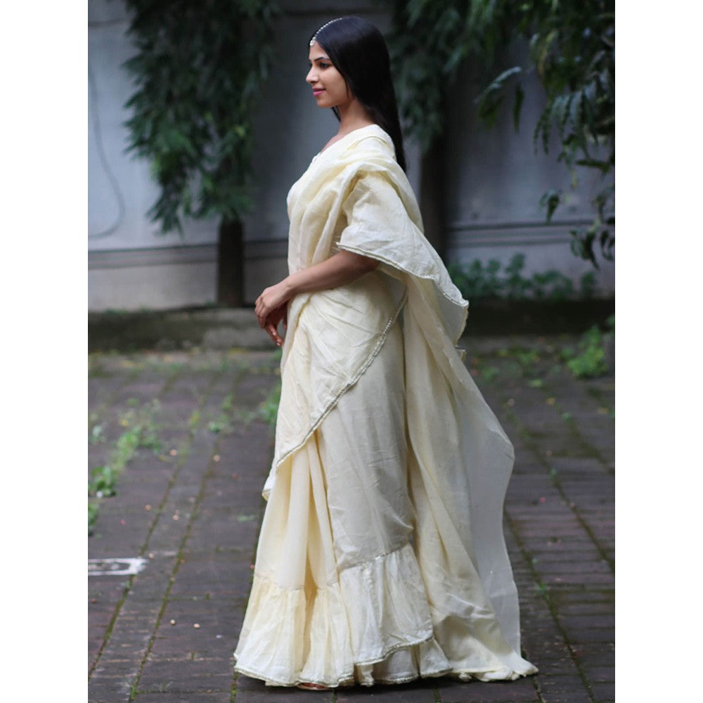 Chidiyaa Jugnu Starlit Cream Mulmul Cotton Saree with Stitched Blouse