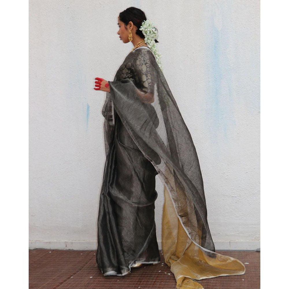 Chidiyaa Chandni Raatein Charulata Handwoven Linen Zari Saree with Unstitched Blouse