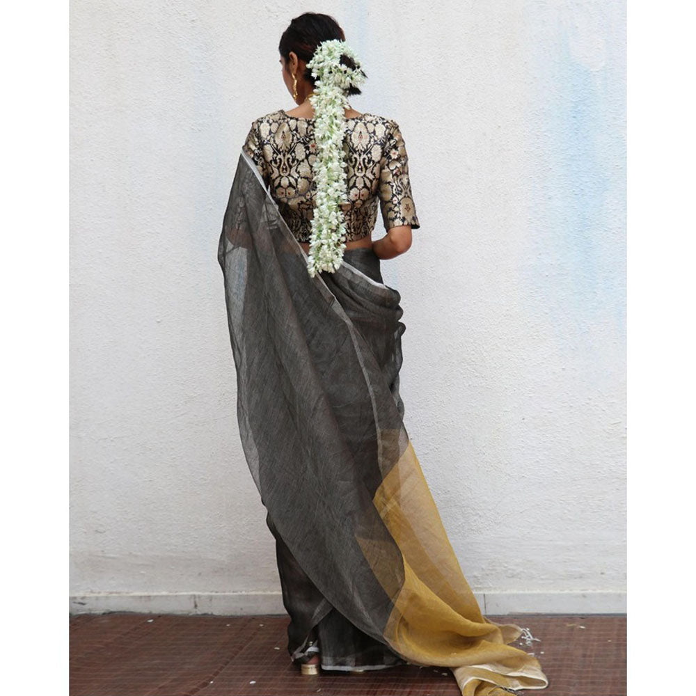 Chidiyaa Chandni Raatein Charulata Handwoven Linen Zari Saree with Unstitched Blouse