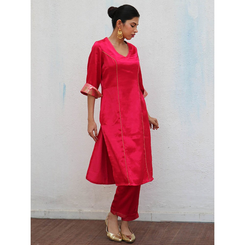 Chidiyaa Sufiyana Ulfat Mashru Silk Kurta & Pant (Set of 2)