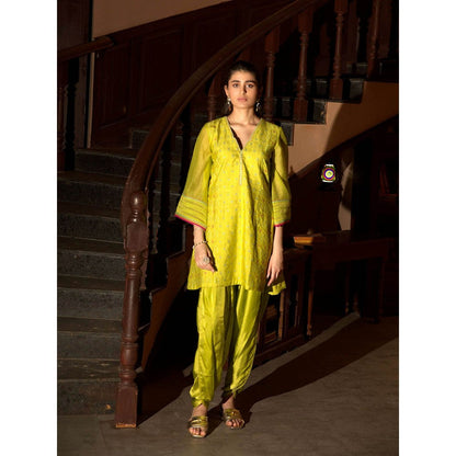 DEEPTHEE Neon Green Short Kurti & Tulip-Dhoti Pant (Set of 2)