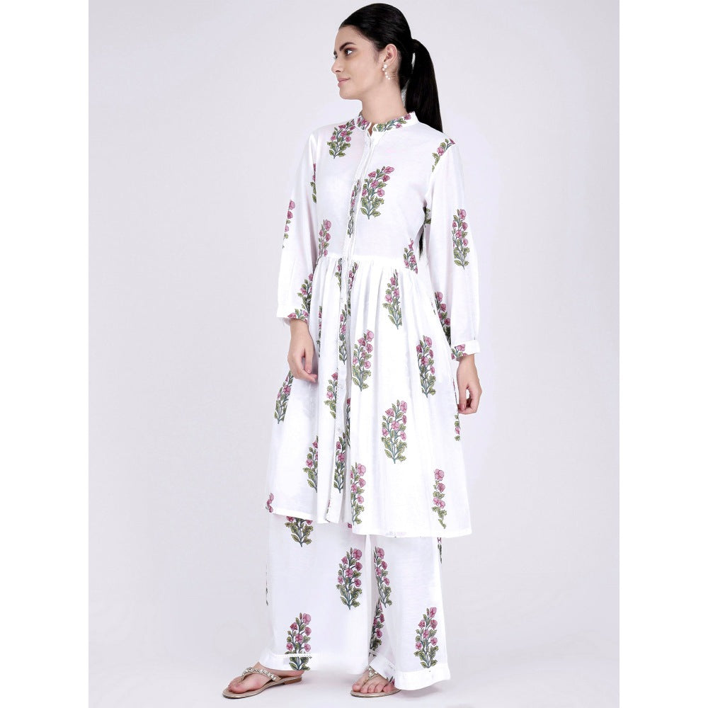 First Resort by Ramola Bachchan White Floral Coordinate (Set of 2)