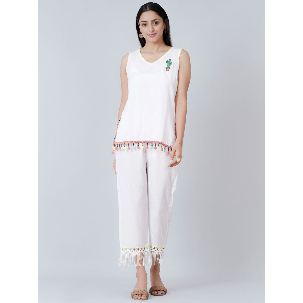 First Resort by Ramola Bachchan White Summer Top with Pants (Set of 2)