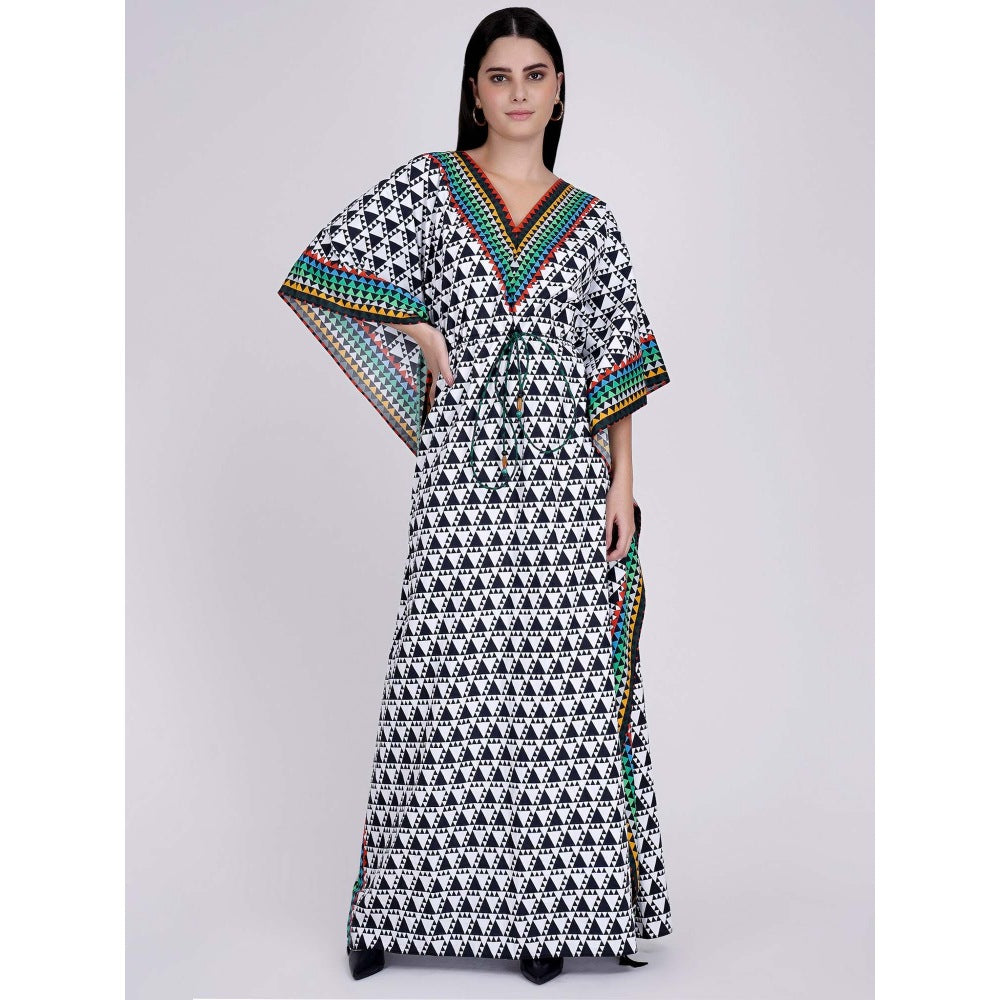 First Resort by Ramola Bachchan Black And White Triangle Geometric Print Full Length Kaftan