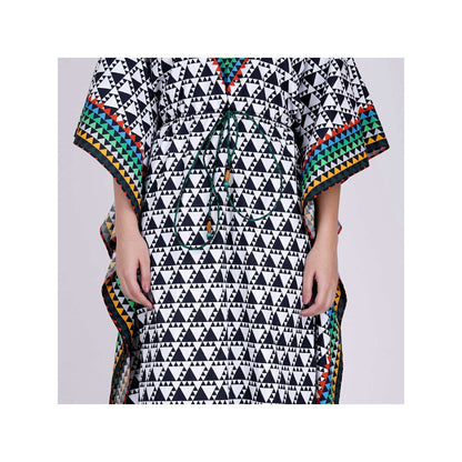 First Resort by Ramola Bachchan Black And White Triangle Geometric Print Full Length Kaftan