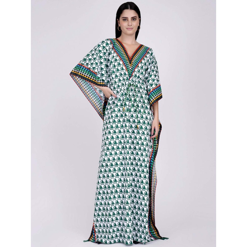 First Resort by Ramola Bachchan Green And White Triangle Geometric Print Full Length Kaftan