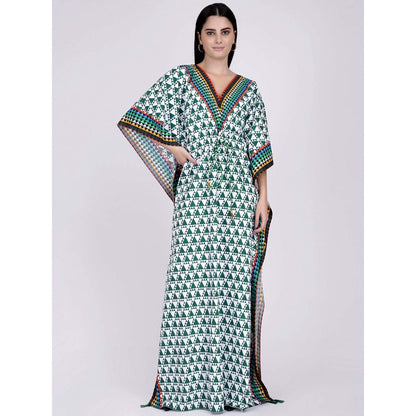 First Resort by Ramola Bachchan Green And White Triangle Geometric Print Full Length Kaftan