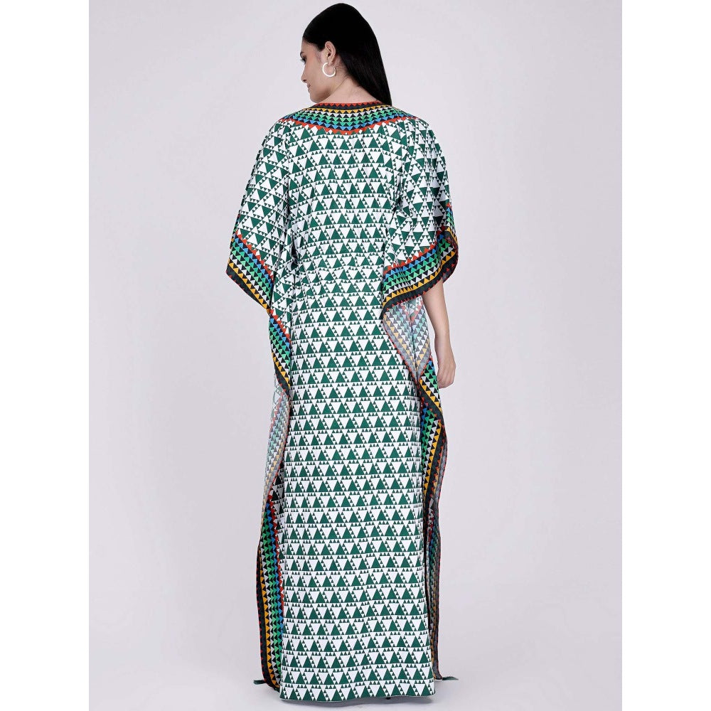 First Resort by Ramola Bachchan Green And White Triangle Geometric Print Full Length Kaftan