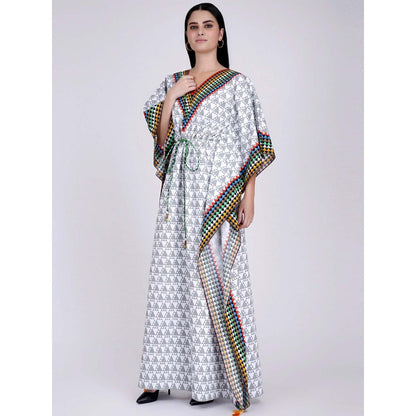 First Resort by Ramola Bachchan Grey And White Triangle Geometric Print Full Length Kaftan