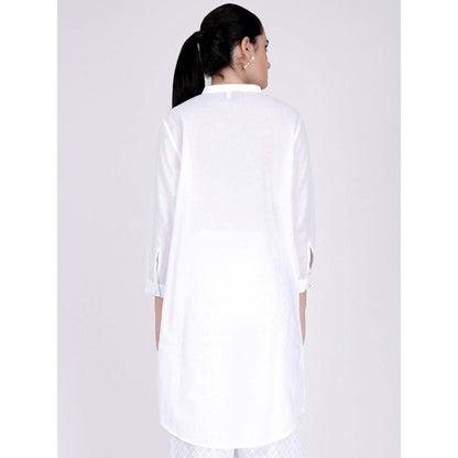First Resort by Ramola Bachchan White Nehru Collar Kurta