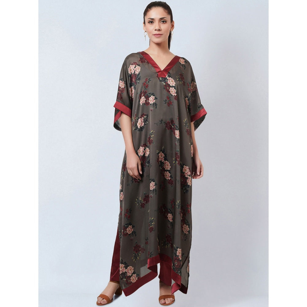 First Resort by Ramola Bachchan Green Floral Kaftan (Set of 2)