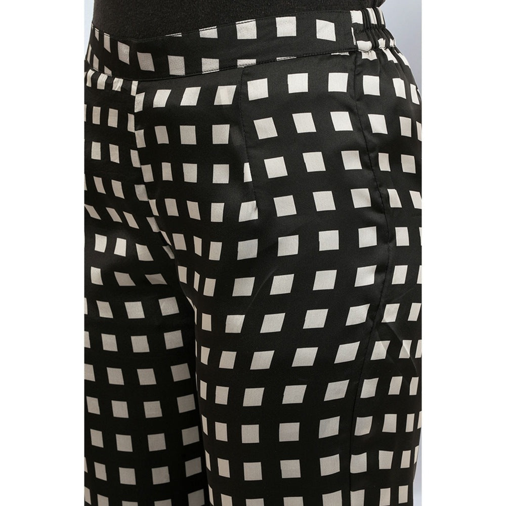 First Resort by Ramola Bachchan Ivory and Black Floral Combination Print Co-Ord (Set of 2)