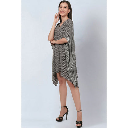 First Resort by Ramola Bachchan Black Embellished Houndstooth Kaftan Top