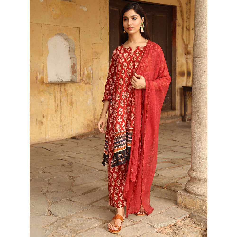 Gulabo Jaipur Red Medha Kurta With Pant And Dupatta (Set Of 3)