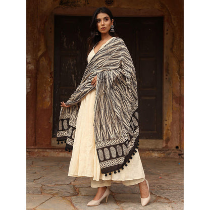 Gulabo Jaipur Maya Off White Chikan Kurta With Pant & Cotton Dupatta (Set of 3)