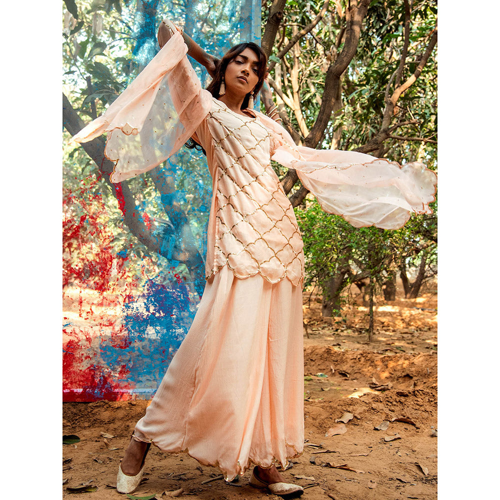 Gulaal Geha Sequin Kurta Palazzo Dupatta Peach (Set of 3)