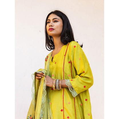 Gulabo Jaipur Amaira Green Straight Kurta (Set of 3)
