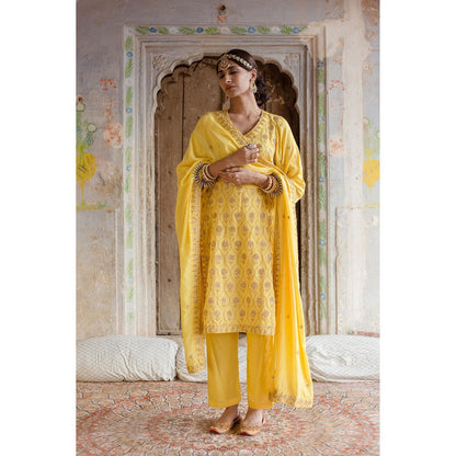 Gulabo Jaipur Sweta Yellow Kurta (Set of 3)