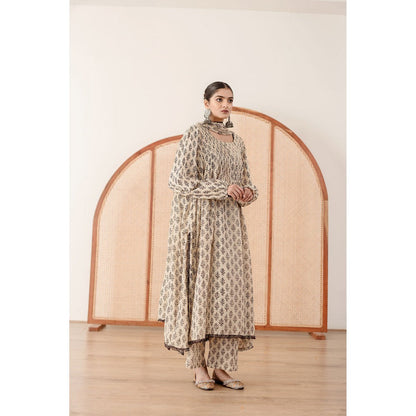 Gulabo Jaipur Abaya Off White Anarkali (Set of 3)
