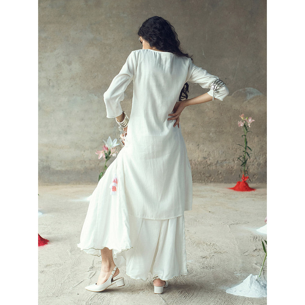 Gulaal Some Straight Kurta With Skirt (Set of 2)
