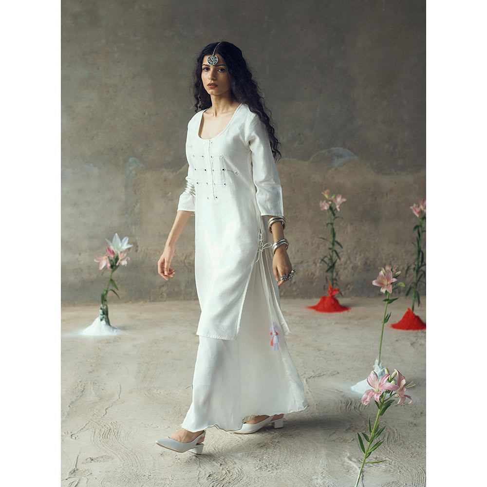 Gulaal Some Straight Kurta With Skirt (Set of 2)