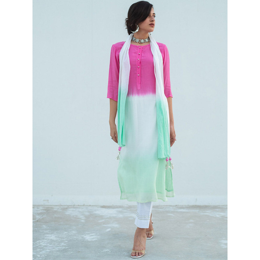 Gulaal White Bhavi Dip-Dye Kurta And Pant With Dupatta (Set of 3)