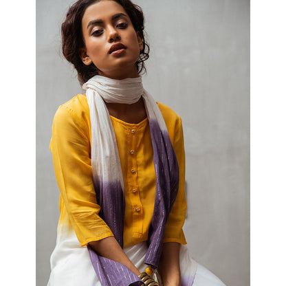 Gulaal White Palla Dip-Dye Kurta And Pant With Dupatta (Set of 3)