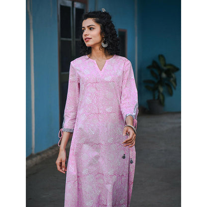 Gulaal Ahe Kurta