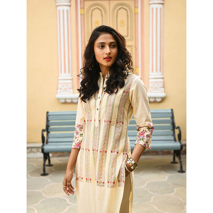 Gulaal Gardenia Kurta Pants Set (Set of 3)