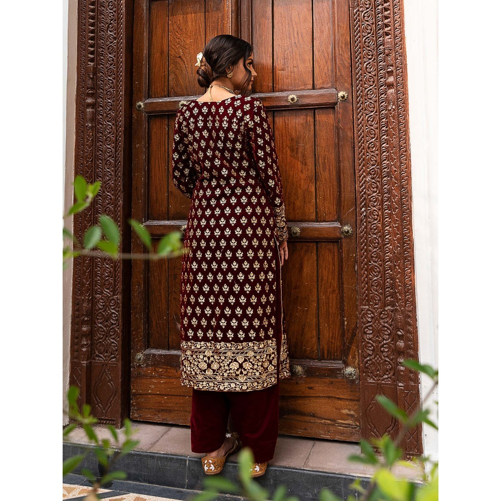 House Of Muher Elana Red Suit Set (Set of 3)