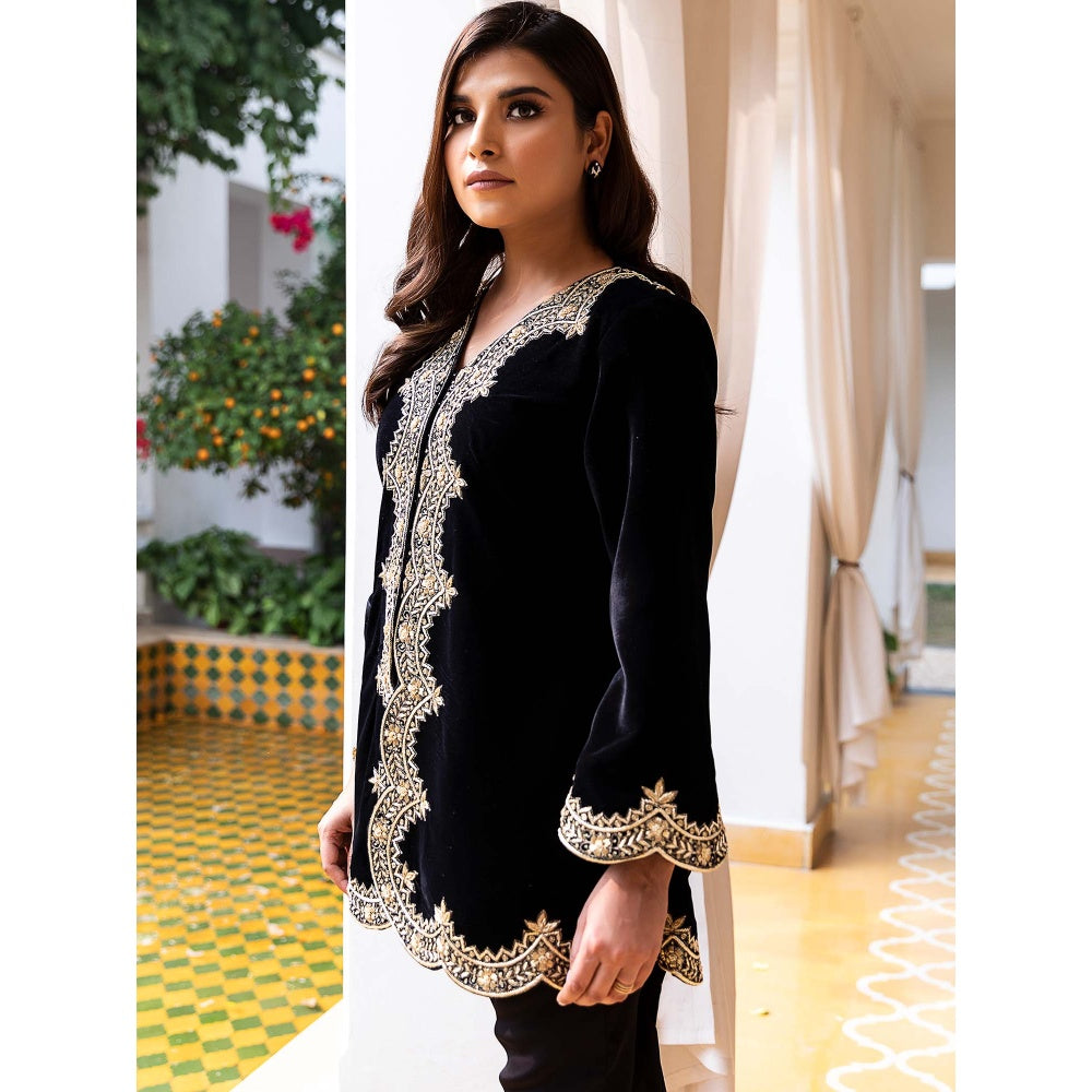 House Of Muher Shereen Black Jacket Set (Set of 2)