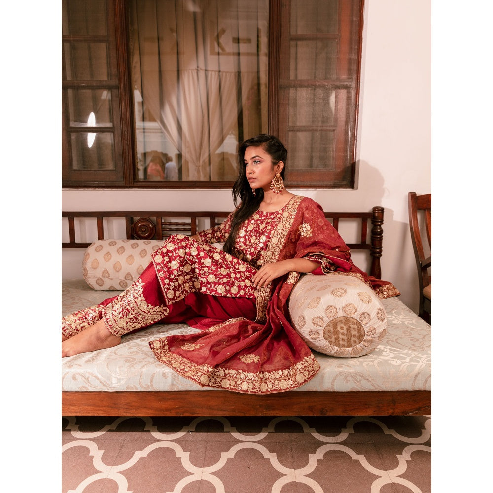 House Of Muher Amira Red Suit Set (Set of 3)