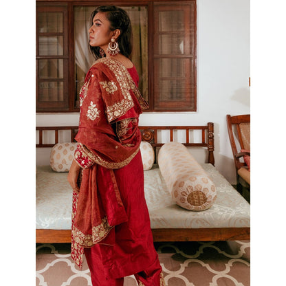 House Of Muher Amira Red Suit Set (Set of 3)