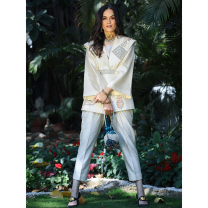 House Of Muher Mahira Off White Jacket Set (Set of 3)