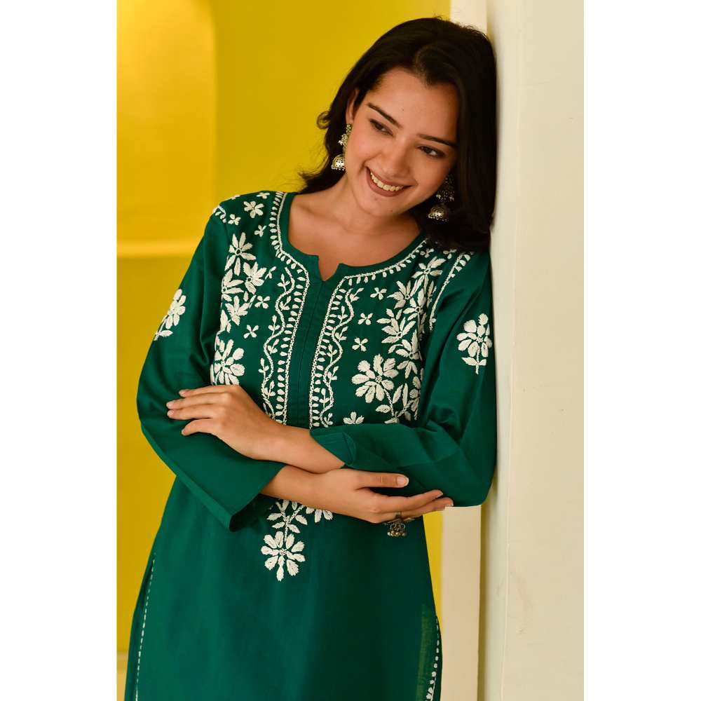 House of Chikankari Juhaina Chikankari Cotton Straight (Set of 2)