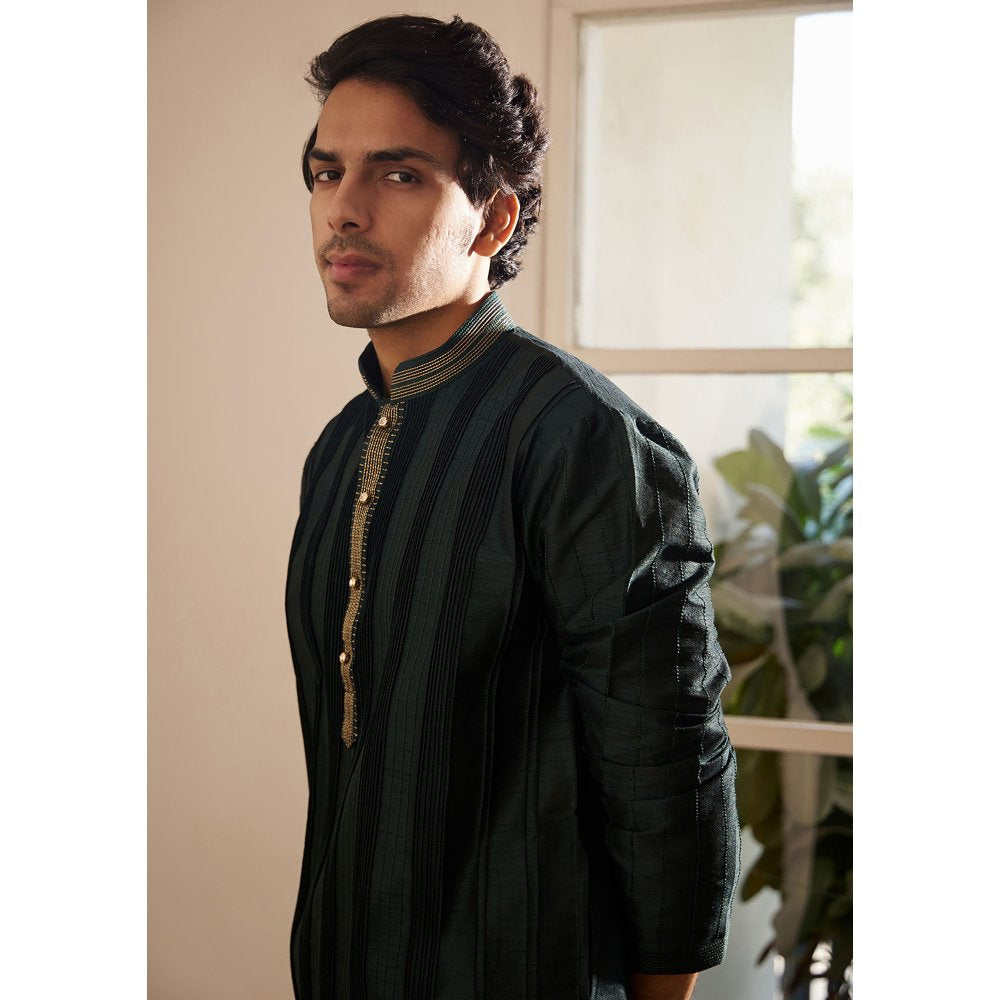 House of Chikankari Amir Silk Straight Men Kurta with Pyjama (Set of 2)