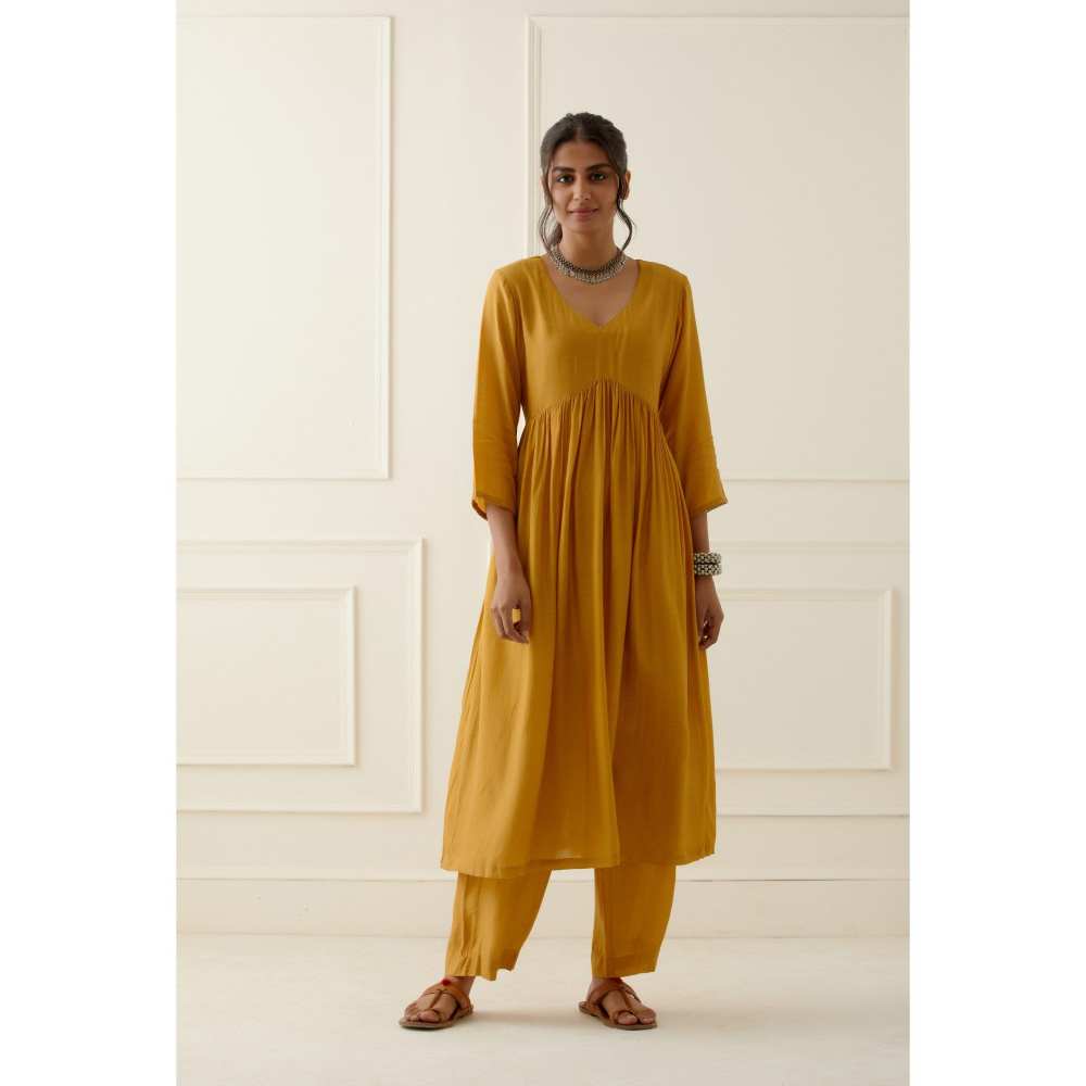 Ikshita Choudhary Yellow Mustard Kurta with Lace Detailing