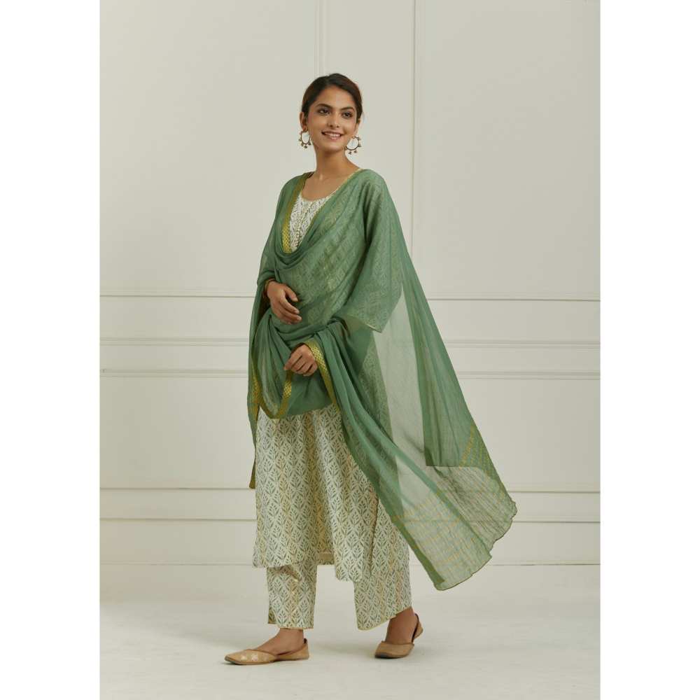 Ikshita Choudhary Green Kurta (Set of 3)
