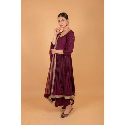 Ikshita Choudhary Maroon Kurta (Set of 2)