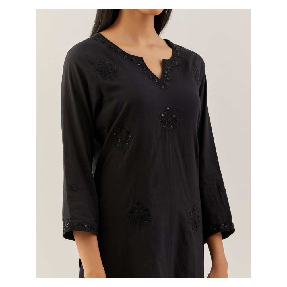 Ikshita Choudhary Black Kurta (Set of 3)