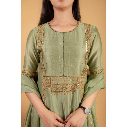 Ikshita Choudhary Pestel Green Kurta (Set of 2)