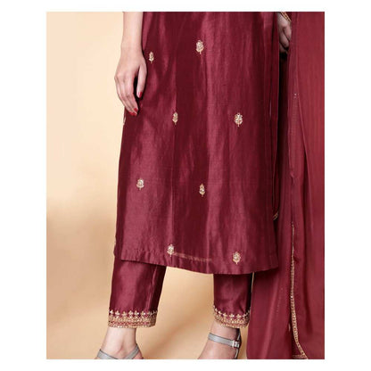 Ikshita Choudhary Maroon Kurta (Set of 3)