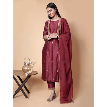 Ikshita Choudhary Maroon Kurta (Set of 2)