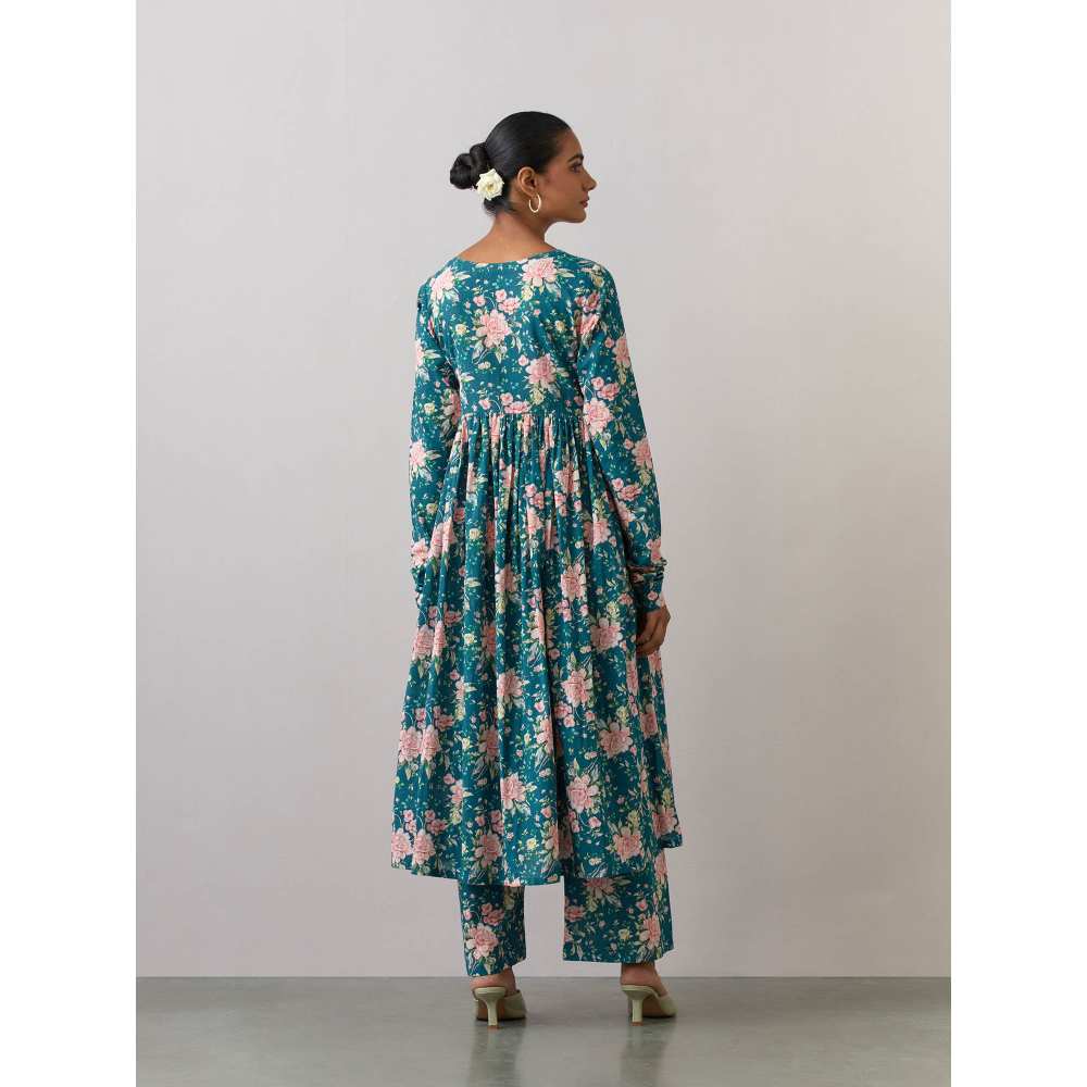 Ikshita Choudhary Green Cotton Printed Kurta With Pants And Dupatta (Set of 3)