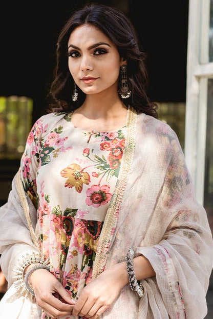 Soha Floral Set