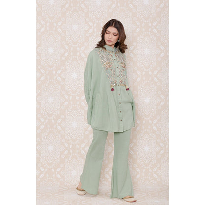 Inej Green Drape Cape (Set of 2)